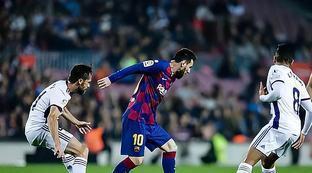 守的内线球 守的内线球